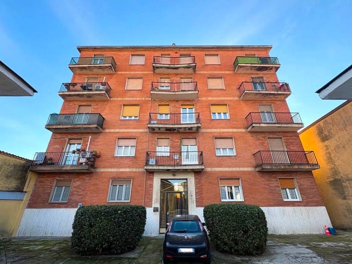 Appartamento trilocale in vendita in Via Borgo Nuovo, Centro, Garlasco