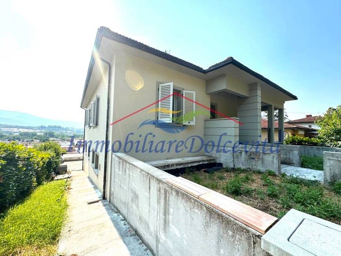 Casa con 5 locali in vendita in Via Fratelli Cervi, Figline Valdarno, Figline e Incisa Valdarno