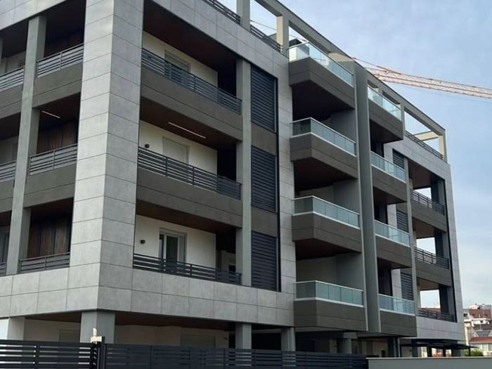Appartamento quadrilocale in vendita in Via Arcangelo Corelli, Semicentro, Aprilia