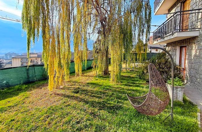 Appartamento con 5 locali in vendita in Via delle Betulle, Centro, Aosta