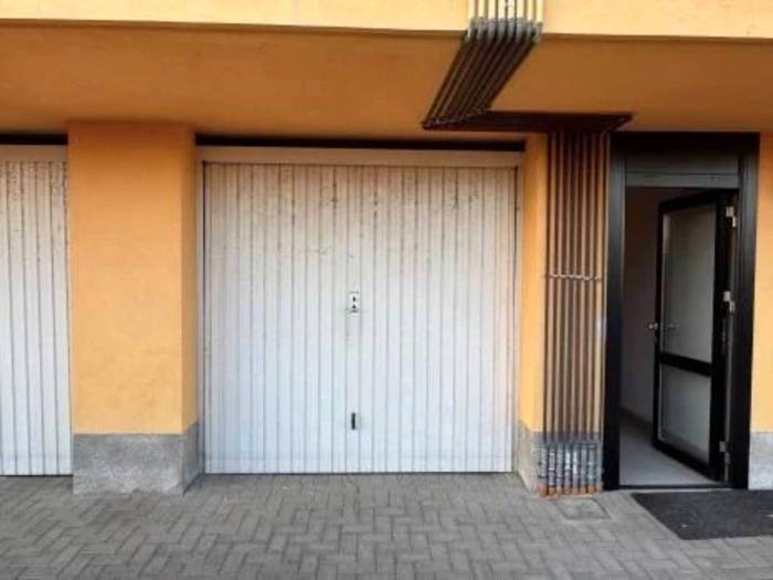 Appartamento quadrilocale in vendita in Via Mora e Gibin, Centro, Borgomanero