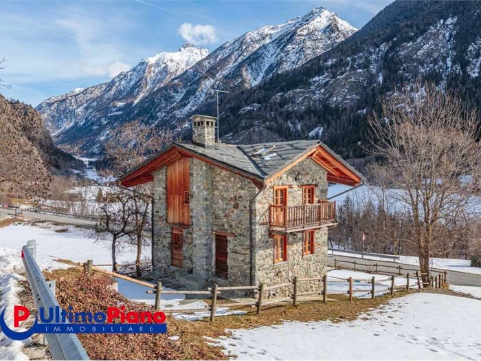 Casa con 6 locali in vendita in Frazione Lavod, Valpelline
