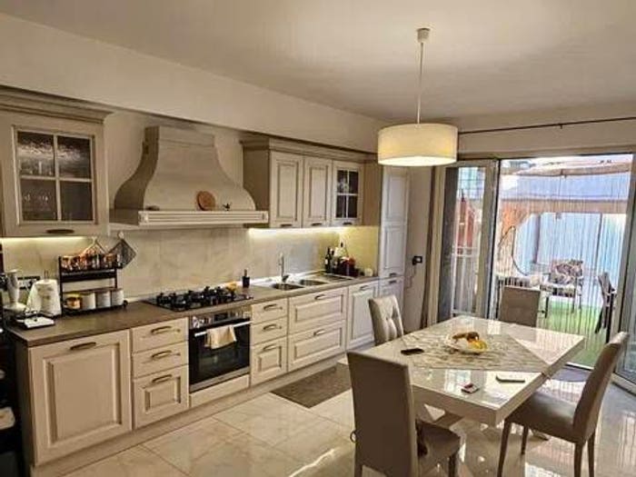 Casa con 5 locali in vendita in Via Portosalvo, Centro, Siderno