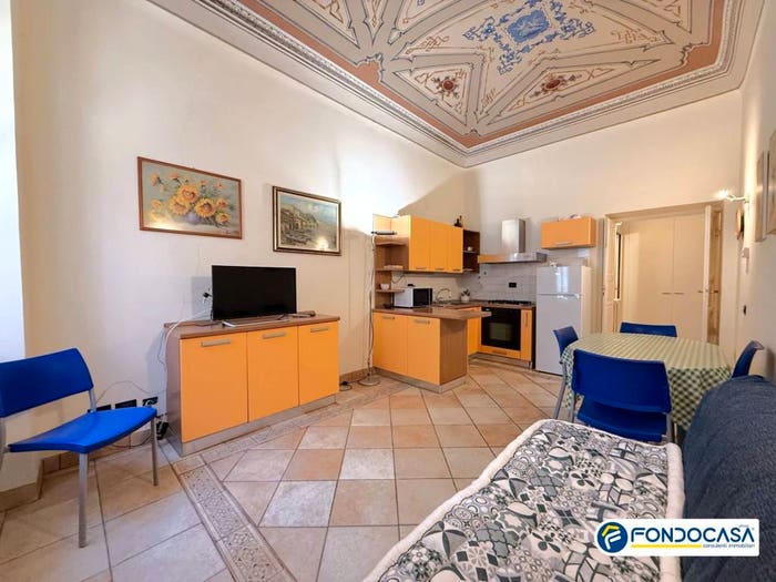 Appartamento bilocale in vendita in Via Garibaldi, Centro, Loano