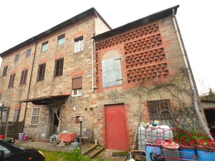 Casa con 6 locali in vendita in Via di S Ginese, Massa Macinaia San Leonardo, Capannori