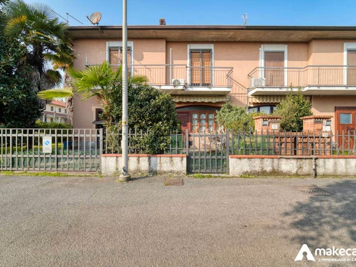 Casa quadrilocale in vendita in Cervino, Riozzo, Cerro al Lambro