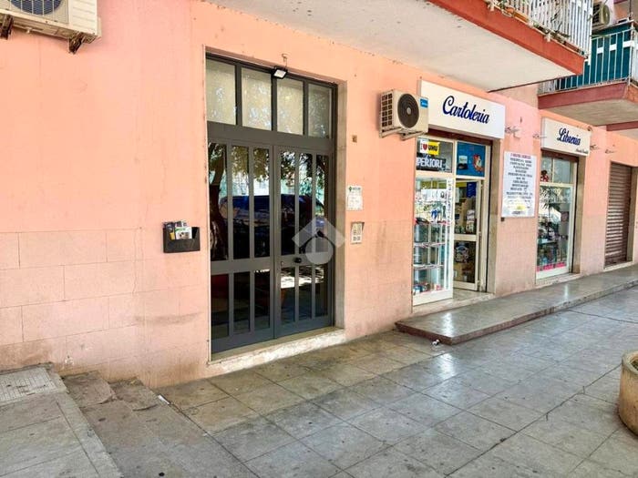 Appartamento quadrilocale in vendita in Via francesco panzera, Brancaccio, Palermo