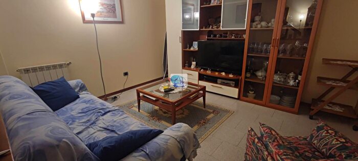 Appartamento quadrilocale in vendita in Via Arrighi, Viareggio