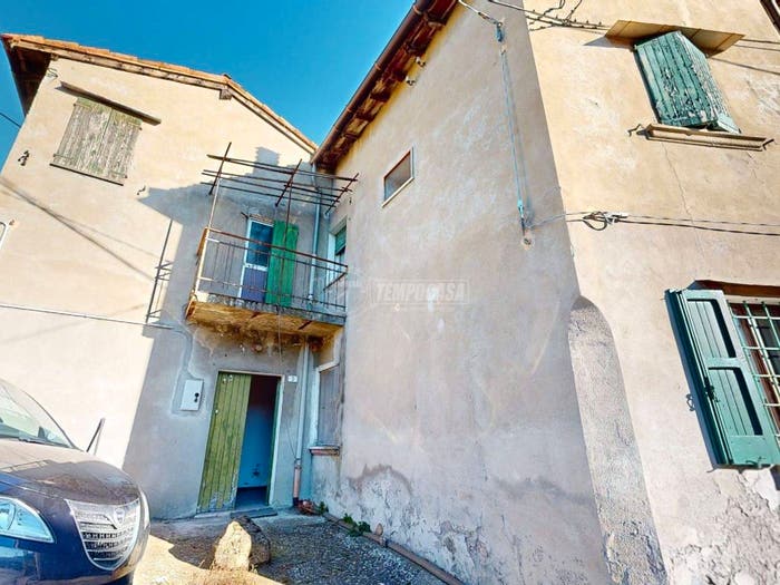 Casa trilocale in vendita in Pavullo nel Frignano