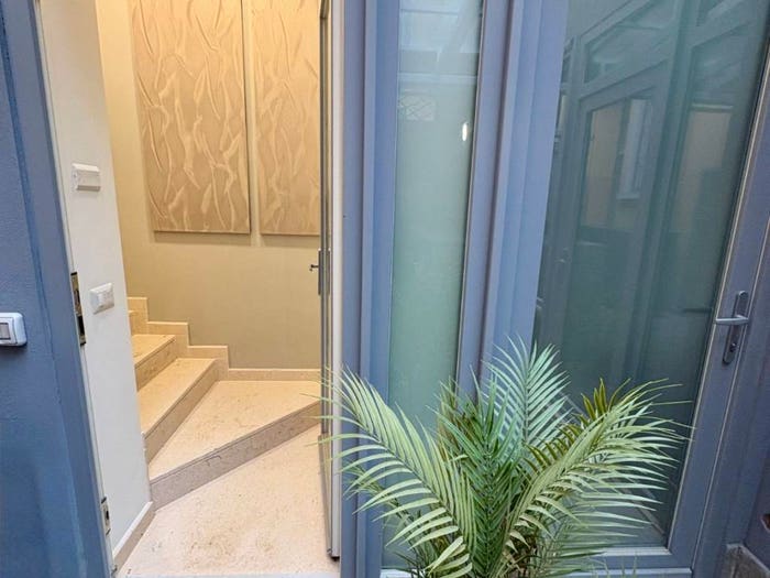 Appartamento trilocale in vendita in Via Francesco Reina, Plebisciti Susa, Milano