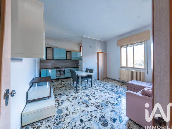 Appartamento quadrilocale in vendita in Piazza VITTORIO VENETO, Centro, Codigoro