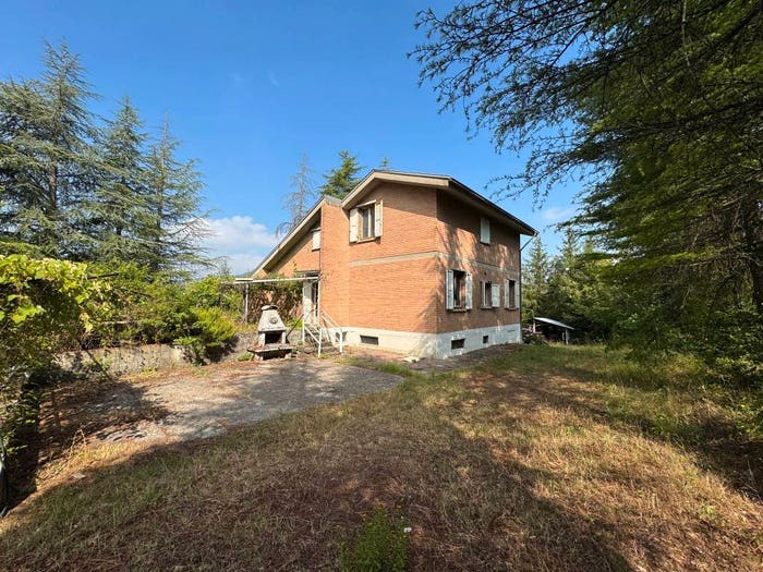 Casa con 5 locali in vendita in Via Vallerano, Calestano