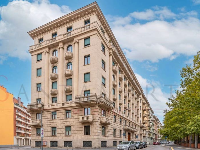 Appartamento trilocale in vendita in Viale Romagna, Plebisciti Susa, Milano
