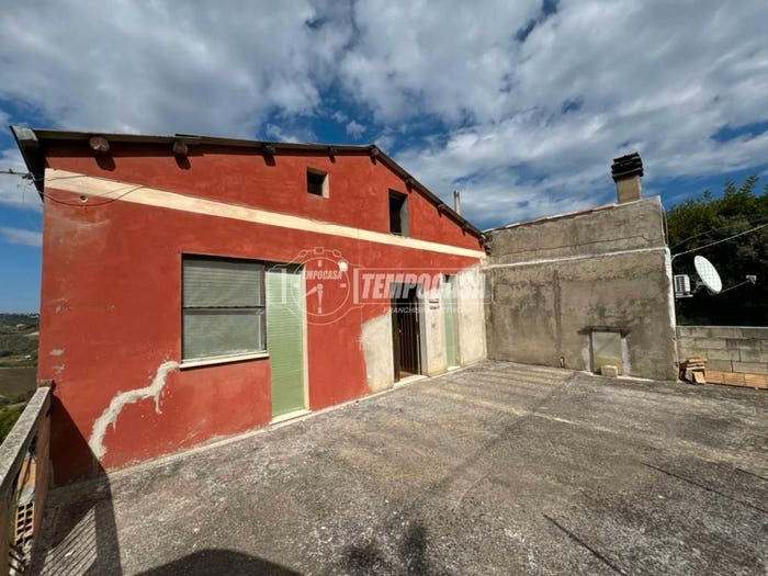 Casa trilocale in vendita in Via Rasiccio Superiore, Ripa Teatina