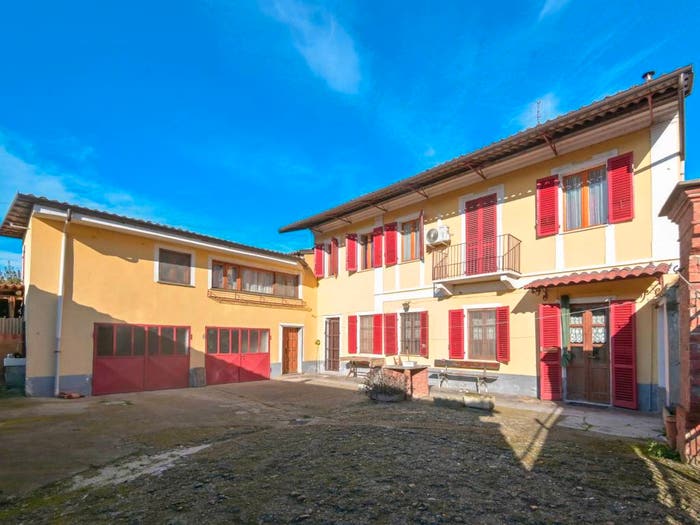 Casa con 6 locali in vendita in Vicolo Caserma, Osasio
