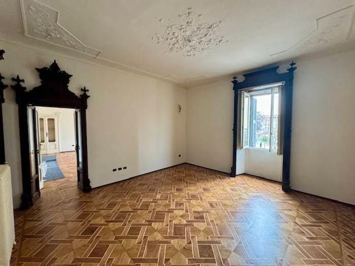 Appartamento con 5 locali in vendita in Via Antonio Gramsci, Centro Storico, Monza