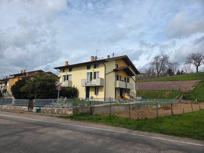Appartamento bilocale in vendita in Via Ponte, Bosco Chiesanuova
