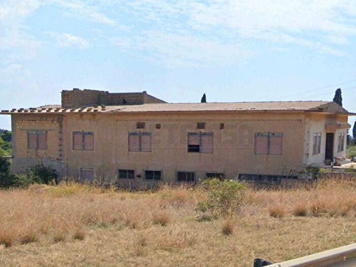 Casa con 5 locali in vendita in Castelvetrano