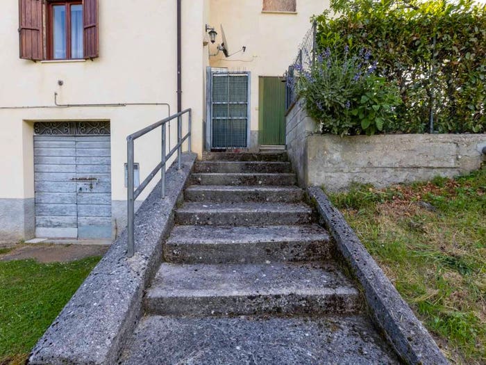 Casa quadrilocale in vendita in Località Case Sparse Vignola, Vignola, Antrodoco