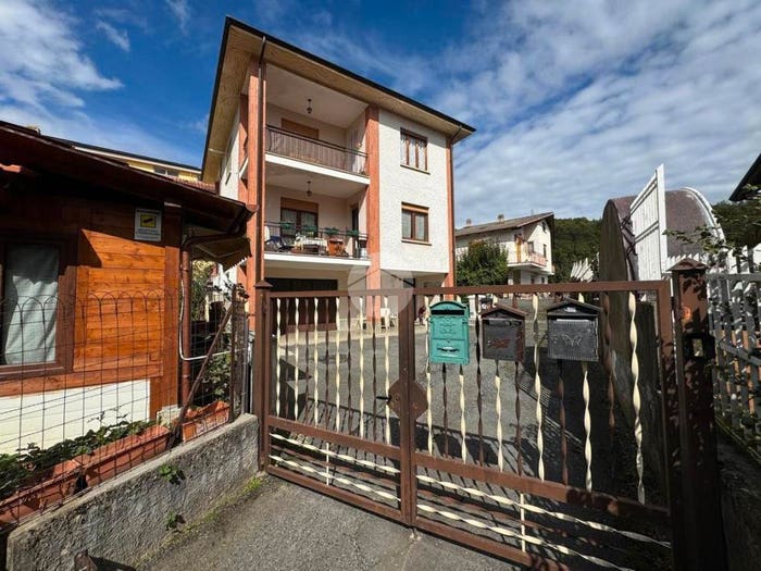Appartamento trilocale in vendita in Via sereno boero, Coazze