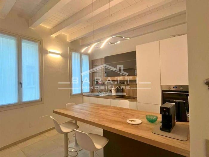 Appartamento trilocale in vendita in Centro, Mantova