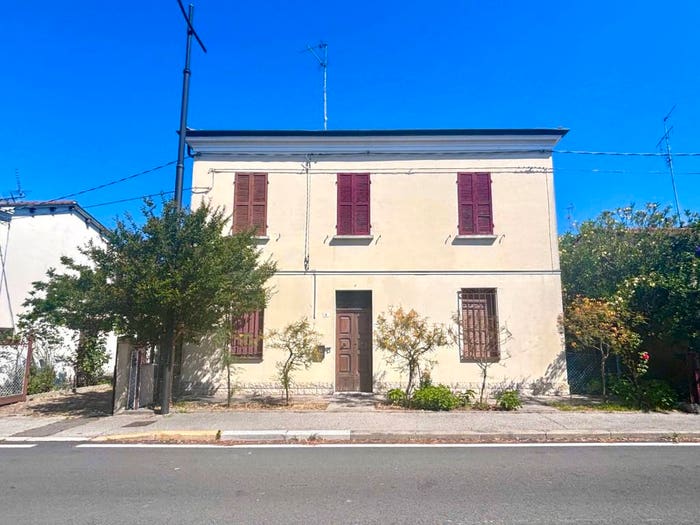 Casa con 6 locali in vendita in Via San Rocco, San Pietro in Vincoli San Pietro in Campiano, Ravenna