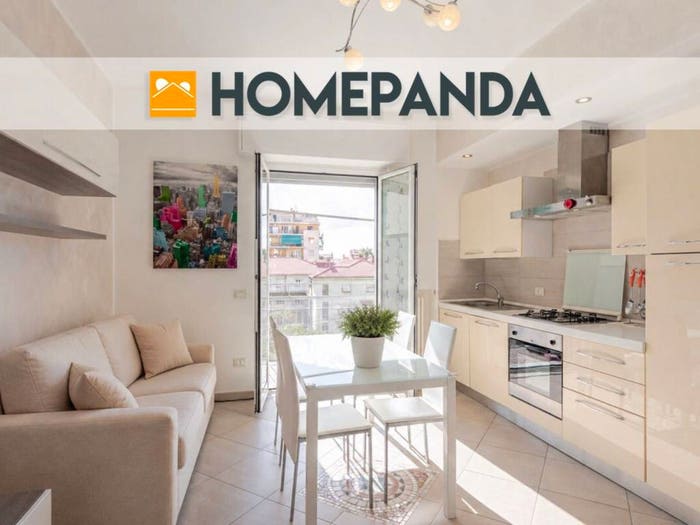 Appartamento trilocale in vendita in Via Aurelia, Centro, Loano