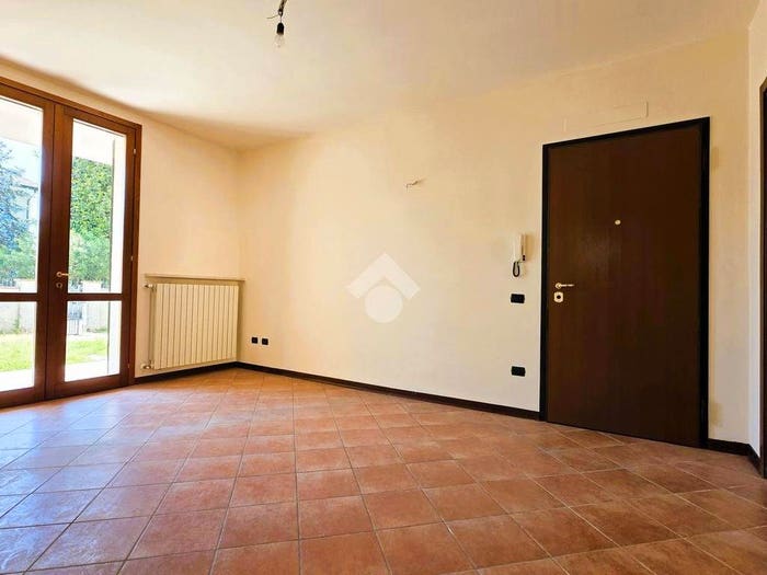 Appartamento trilocale in vendita in Via caduti del lavoro, Curtatone