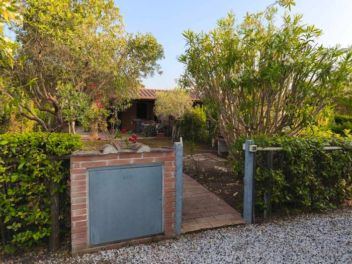 Casa bilocale in vendita in Via Terra dei Ceci, Cecina Centro, Cecina