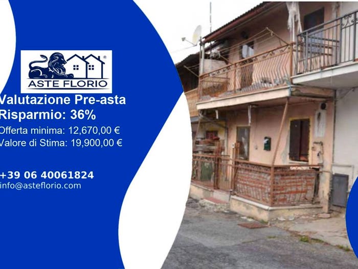 Appartamento trilocale in vendita in Via Giuseppe Garibaldi, San Genuario, Crescentino