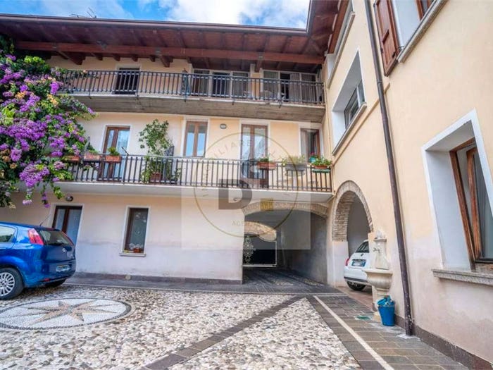 Casa trilocale in vendita in del Pozzo, Solarolo, Manerba del Garda