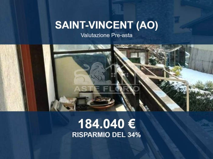 Appartamento con 6 locali in vendita in Via Mons Alliod, Centro, SaintVincent