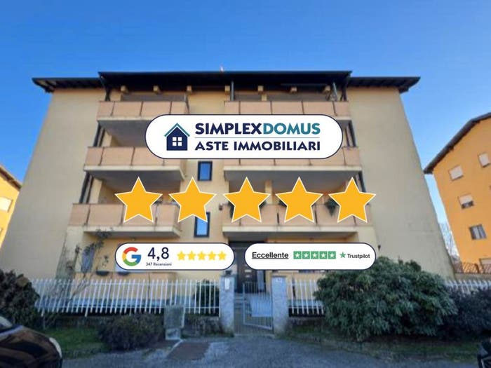 Appartamento trilocale in vendita in Mora e Gibin, Centro, Borgomanero