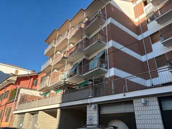 Appartamento quadrilocale in vendita in Via Aureliano Galeazzo, Centro, Acqui Terme