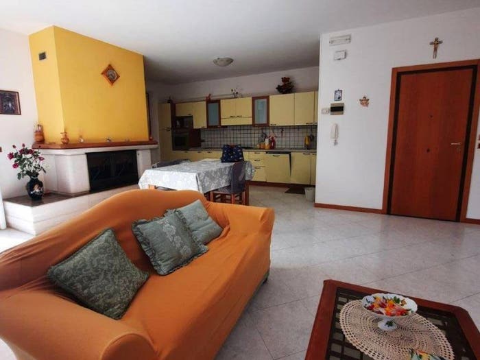 Appartamento quadrilocale in vendita in Via Settembre, Rubbianello, Monterubbiano