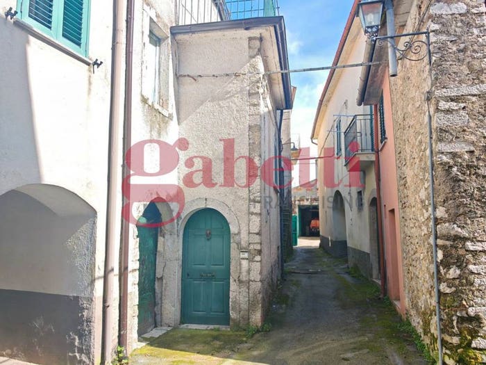 Casa bilocale in vendita in Via Giardino, Conca Casale