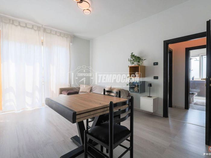 Appartamento trilocale in vendita in Via Umberto Brunelli, Lugo