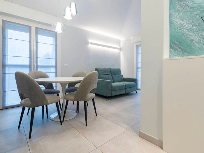 Casa trilocale in vendita in Via Madonnina, Bolladello Peveranza, Cairate