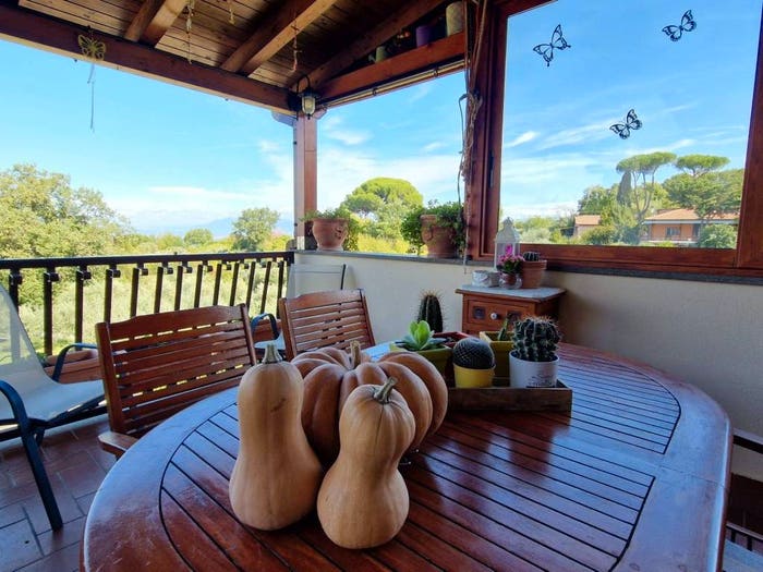 Casa quadrilocale in vendita in Via Selve di Mondragone, Monte Porzio Catone