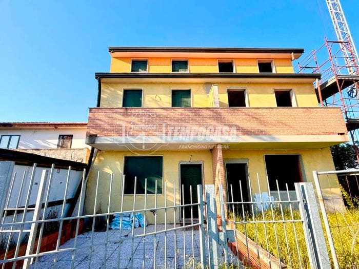 Casa quadrilocale in vendita in Via Canal di Valle, Sant'Anna Cavanella d'Adige, Chioggia