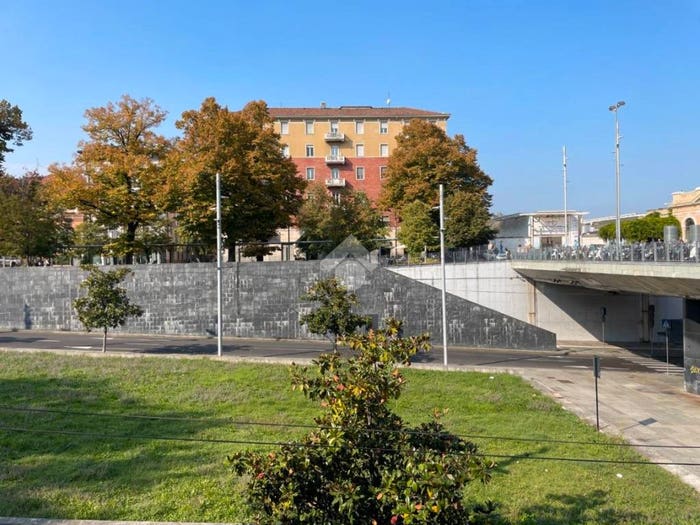 Appartamento quadrilocale in vendita in Piazza carlo alberto dalla chiesa, San Leonardo, Parma