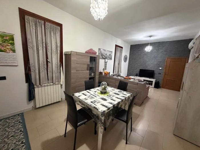 Appartamento trilocale in vendita in Sant'Agnese Università, Modena