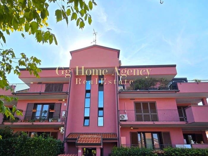 Casa quadrilocale in vendita in Via Ludovico Ariosto, San Lorenzo, Parabiago