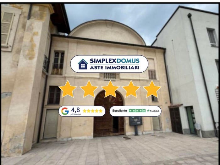 Appartamento con 6 locali in vendita in Piazza della Vittoria, Centro, Locate di Triulzi