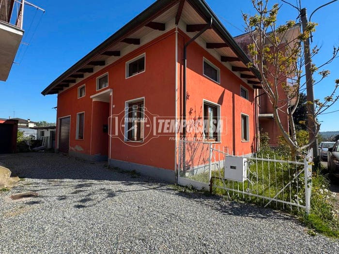 Casa con 5 locali in vendita in Via Provinciale, Ceresane Curanuova, Mongrando