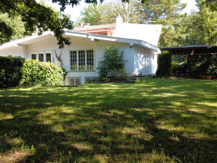 Casa con 6 locali in vendita in Via della Selvotta, Formello