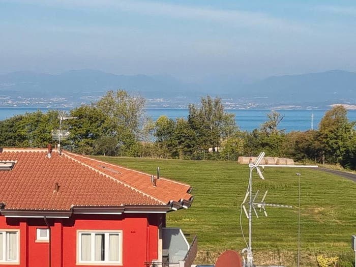 Appartamento trilocale in vendita in Via Sottomonte, Lazise