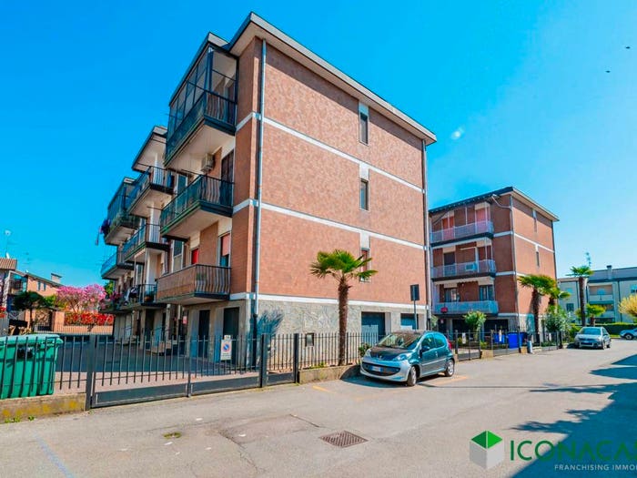 Appartamento bilocale in vendita in Via Giovanni Pascoli, Centro, Siziano