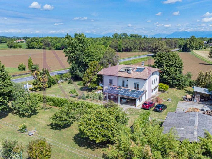 Casa con 6 locali in vendita in Via Vaat, Centro, Bagnaria Arsa