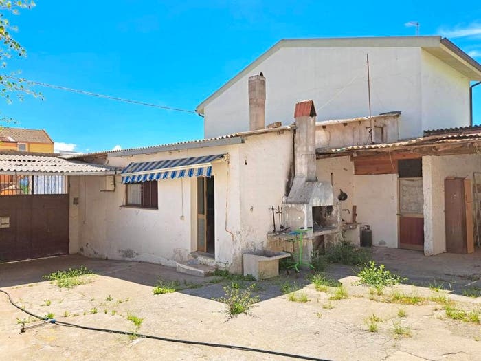 Casa bilocale in vendita in Centro, Sanluri
